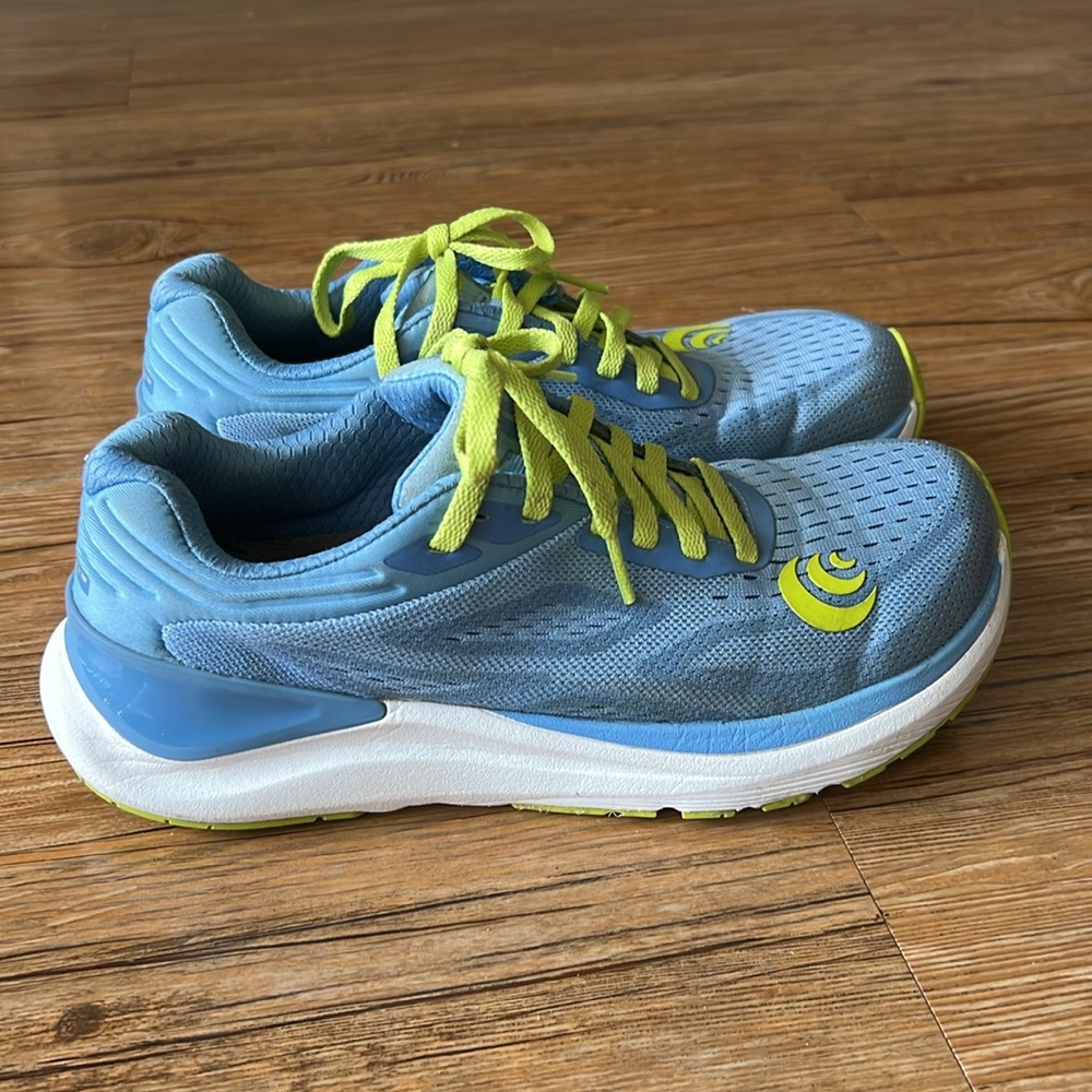 TOPO Ultrafly Women’s Running Shoes Size 7 - Picture 3 of 11